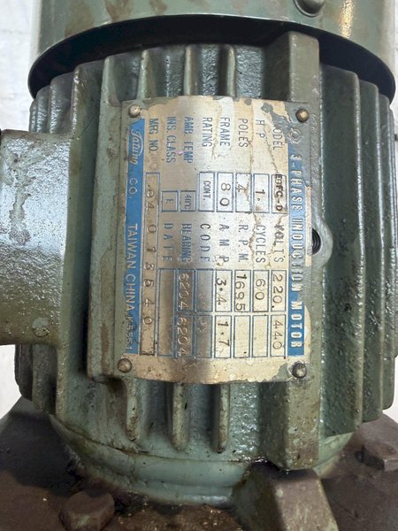 3' X 8" JET MODEL JRD-700 RADIAL ARM DRILL. STOCK # 1111425.