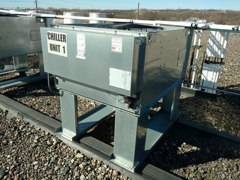 50 Ton Advantage Chiller System Model TIP-30A-SP, 2012