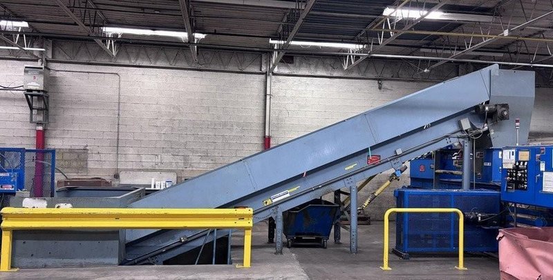 30" X 40" SELCO MODEL HSO-128A AUTO-TIE TOP LOADING HORIZONTAL HYDRAULIC BALER SYSTEM, W/ CONVEYOR &amp; DUMP HOPPER: YOBRO #26210