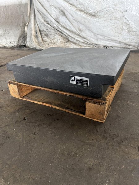 18" X 24" MITCHELLS GRANITE INSPECTION TABLE. STOCK # 0902124