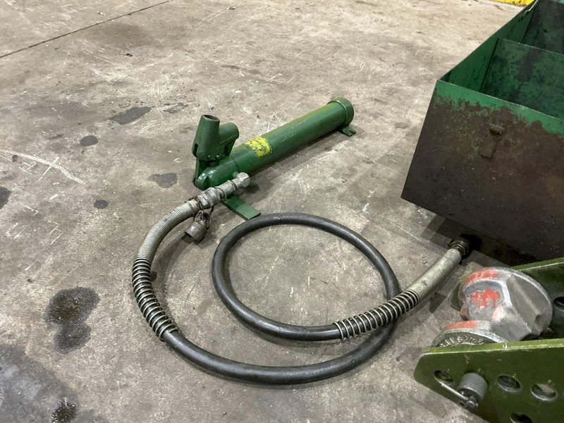 1.25" TO 4" GREENLEE MODEL #777 PORTABLE HYDRAULIC TUBE &amp; PIPE BENDER: STOCK #21222