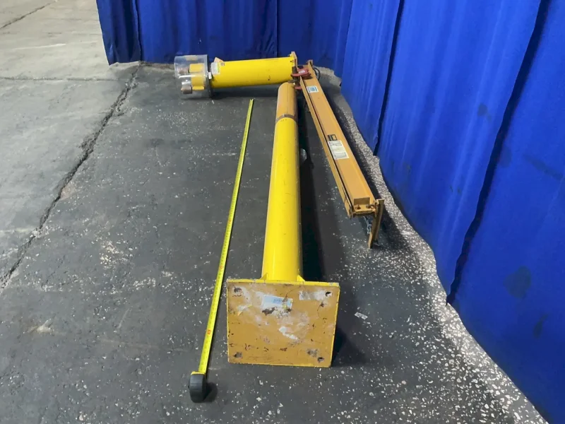 CONTRX 1/4 TON JIB CRANE