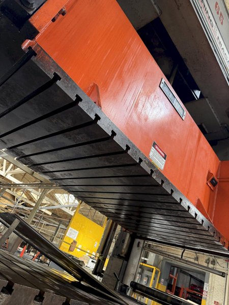440 TON CLEARING NIAGARA SC2-400-120-60 STRAIGHT SIDE DOUBLE CRANK PRESS(NEW IN 1998) STOCK # 0328626