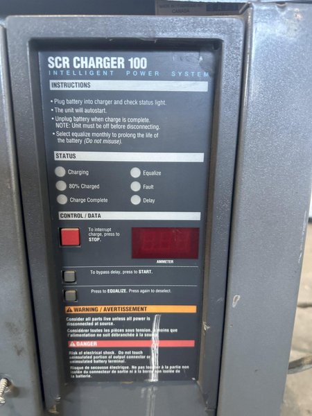 GNB SCR 100 POWER SYSTEM BATTERY CHARGER. STOCK #0650426
