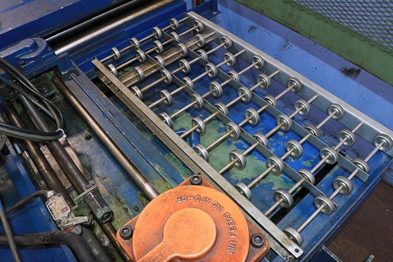 24" x 24" AIR FEEDS INC. Feeder/Straightener, Model AF-3