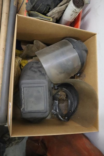 Protective Maks, Welding Mask, Leather Welding Jacket, Gloves, Welding Rod- Auction Item