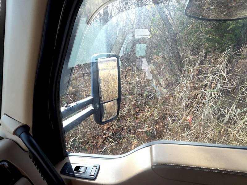 Kenworth T680 Sleeper Truck, 2015 – PACCAR MX-13, Automated Transmission, 76″ Sleeper