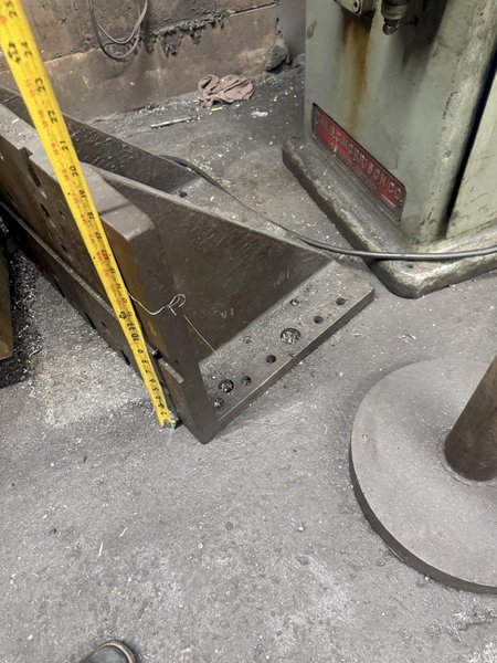 27" X 18" X 18" ANGLE PLATE. STOCK # 0544926
