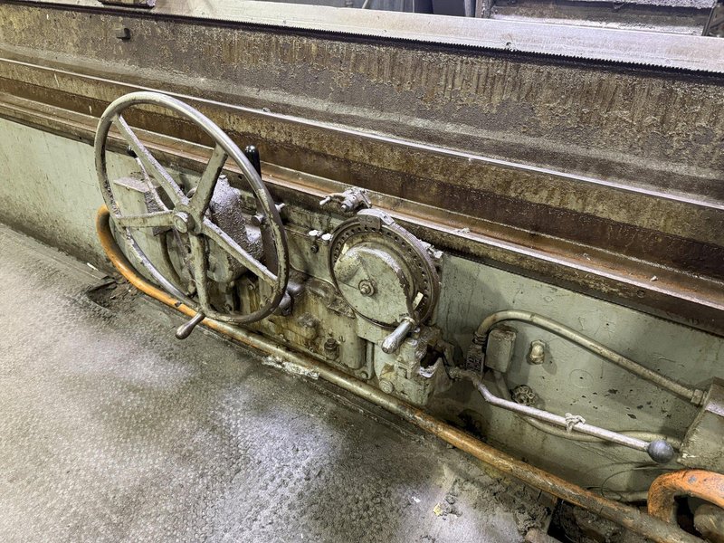 24&quot; SWING x 372&quot; LONG (31&#039; CAPACITY) CINCINNATI CYLINDRICAL GRINDER / POLISHING MACHINE: YOBRO #24067