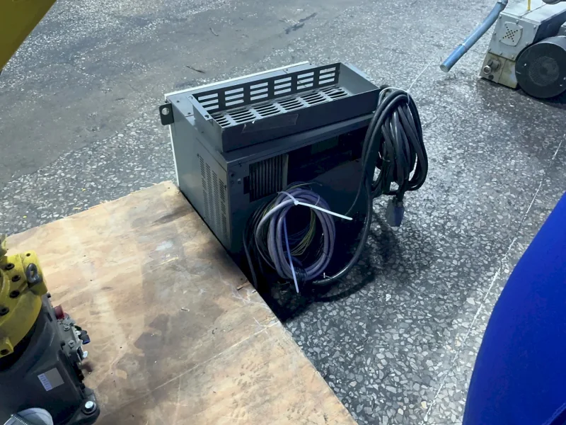 FANUC ROBOT  -  M-20iA