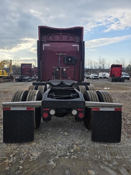 2022 Peterbilt 567 804176