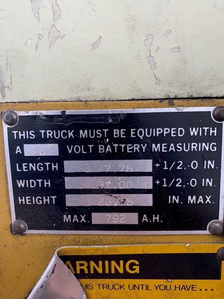 4000 LB. YALE ELECTRIC WALK BEHIND FORKLIFT. STOCK # 1060923.