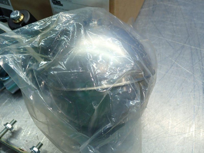 VERSAMATIC PNEUMATIC LIQUID LEVEL CONTROL  -  032.V036.000