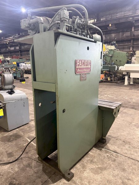 75 TON PACIFIC MODEL #75PF PRESSFORMER HYDRAULIC PRESS 10" STROKE: YOBRO #25330