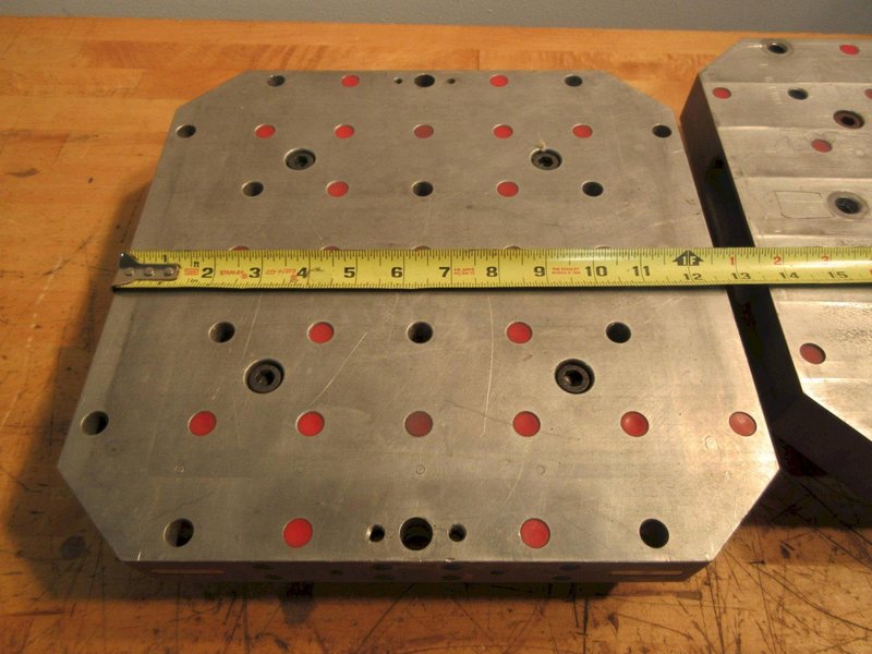 EROWA ER-022894 320mm X 320mm Pallet 2"x2" Non-Threaded Grid Pattern- Auction Item