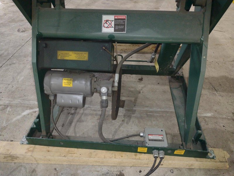 3500 LB X 60" X 48" SOUTHWORTH MODEL #LS4-36 HYDRAULIC SCISSOR LIFT TABLE, 110V SINGLE PHASE: STOCK #20921