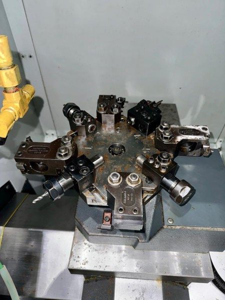 Haas CL-1 Ultra Compact CNC Chucker Year : 2019