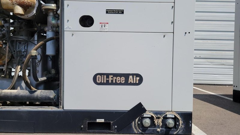 Ingersoll Rand Sierra H200 Oil-Free Rotary Screw Air Compressor, 2001