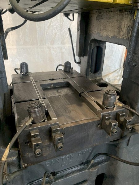 100 TON BLISS S1-100-24-30 STRAIGHT SIDE PRESS. STOCK # 1263020