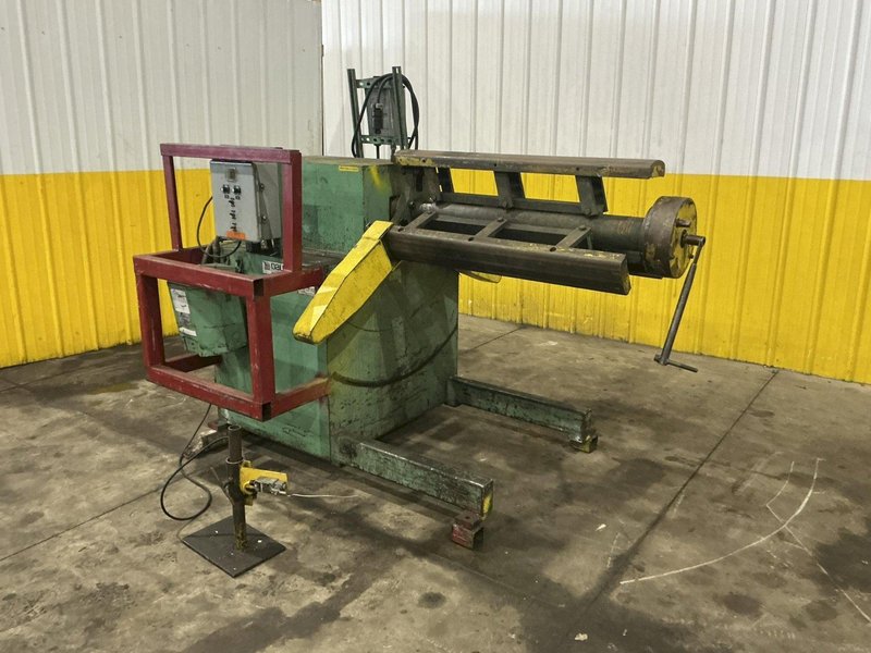 8,000 LB X 36" DALLAS DPR-8000-36 MOTORIZED UNCOILER. STOCK # 0218526