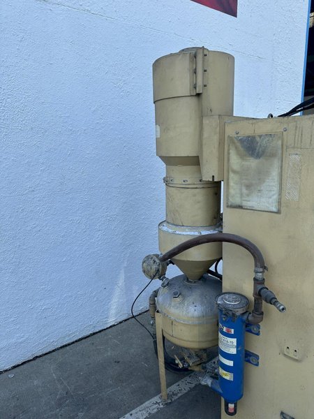 EMPIRE MODEL # EB 26&quot; X 36&quot; BLAST CABINET: STOCK #78177: STOCK #78196