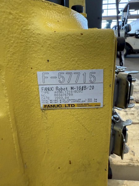 FANUC M-6iB/20 6 AXIS ROBOT W/ R-J3IB CONTROLLER. STOCK # 1005624