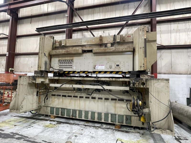 500 metric Ton Aida TMX-S2 Straight Side Double Crank Mechanical Progressive Die Metal Stamping Press, Year 1995