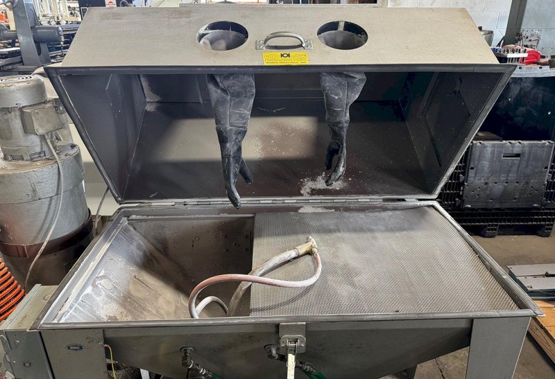 Kramer Blast Cabinet TDB-48x24, Two Glove, Dust Collector/Reclaimer