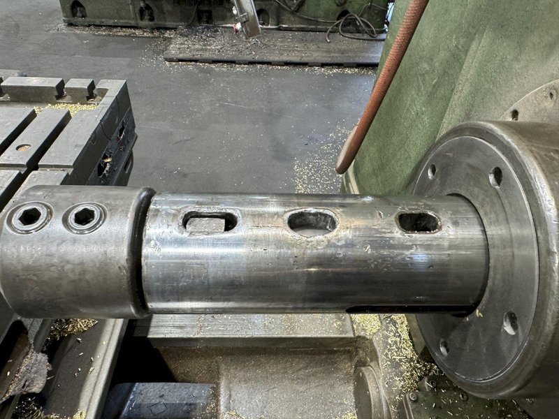4&quot; GIDDINGS &amp; LEWIS 340-T HORIZONTAL BORING MILL. STOCK # 0668225