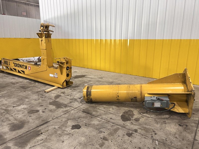 1 TON X 72&quot; KUNDEL 360° FREE STANDING JIB CRANE: STOCK #19512