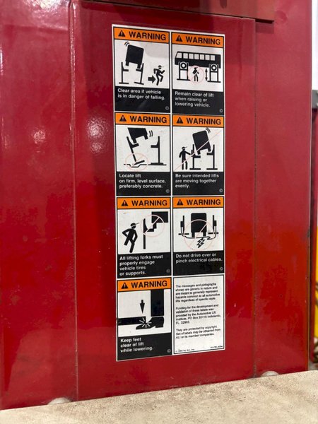 (4) 15,000 LBS ROTARY MODEL #HP415-100 HEAVY DUTY MOBILE COLUMN LIFT JACKS: YOBRO #24468