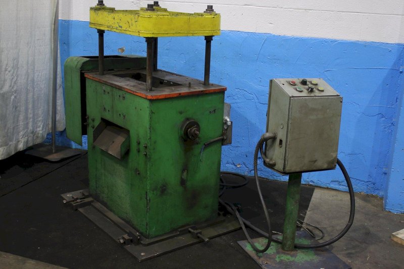 18 TON 4 POST CUTOFF PRESS: STOCK #74717