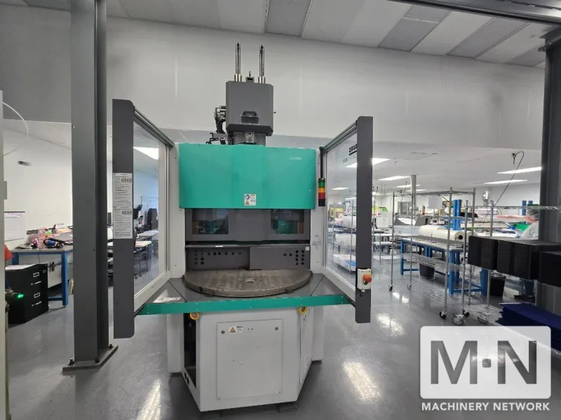 100 TON 3.4 OZ ARBURG MODEL 1200T-1000-290 VERTICAL CLAMP  INJECTION MOLDING MACHINE MFG 2022 * LOW HOURS