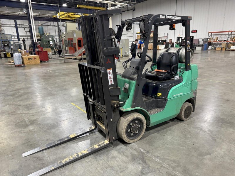 5000 LB MITSUBISHI MODEL #FGC25N LP GAS FORKLIFT: STOCK #78305
