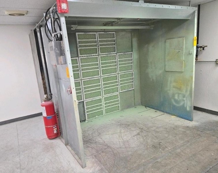9' X 9' X 8' AMEREX PAINT SRAY BOOTH, WITH FUME COLLECTION &amp; FIRE SUPRESSION: YOBRO #24675