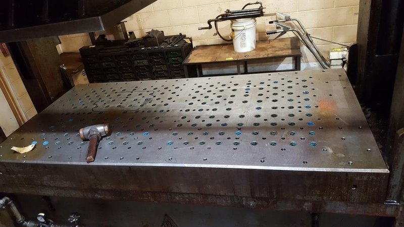 200 TON CLEARING MODEL S2-200-72-36 STRAIGHT SIDE SSDC STAMPING PRESS, 12" STROKE: STOCK #12979