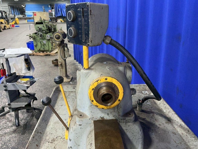 HARDINGE 9” X 28” LATHE  -  DV-59