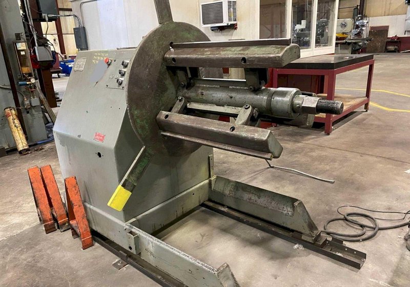 6,000 LB X 32" AMERICAN STEEL LINE COIL FEED LINE. STOCK # 0952623.