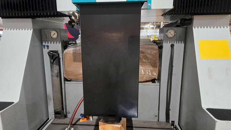 INGERSOL GANTRY 500 EDM SINKER USED