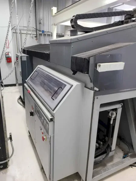 2011 FLOW MACH 4 2513B | Waterjet Cutters