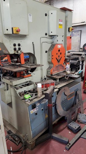 132 Ton Baileigh SW-132 Hydraulic Ironworker-2009, Tooling Included