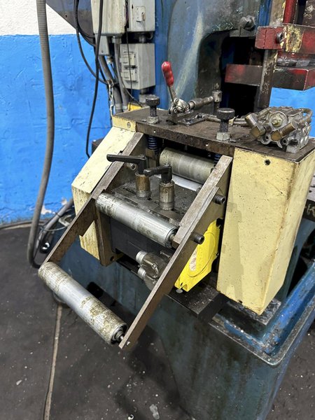 19&quot; X 84&quot; LEBLOND MAKINO ENGINE LATHE: STOCK #74768: STOCK #77809