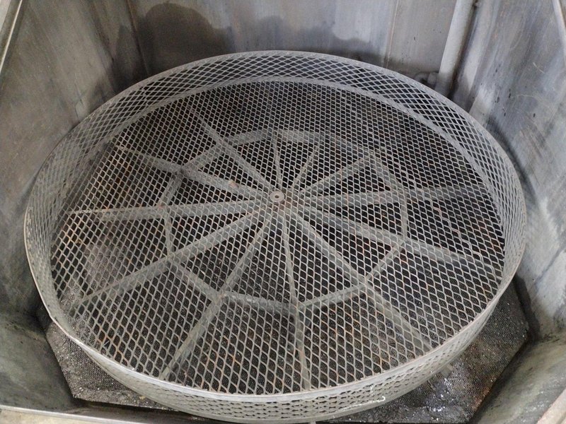 ROTARY CLAMSHELL TYPE HEATED PARTS WASHER:  STOCK #16565