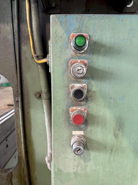 55 TON X 8&#039; WYSONG MODEL 55–6–1S MECHANICAL PRESS BRAKE. STOCK # 1001625