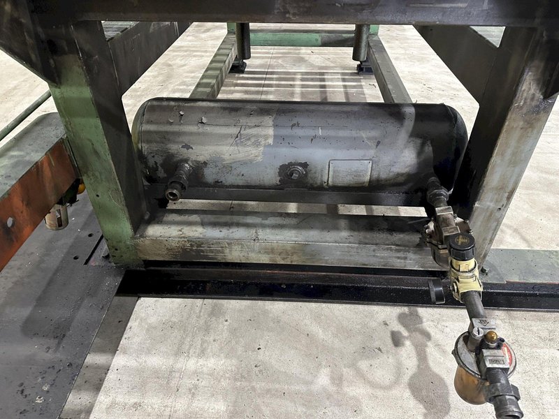 36&quot; DAHLSTROM MODEL #16AHT CUT TO LENGTH LINE HUMP TABLE: STOCK 19767