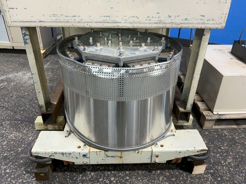 THERMOTON 40” X 40” X 35” TEMPERATURE CHAMBER / SHAKER  -  TC-0019