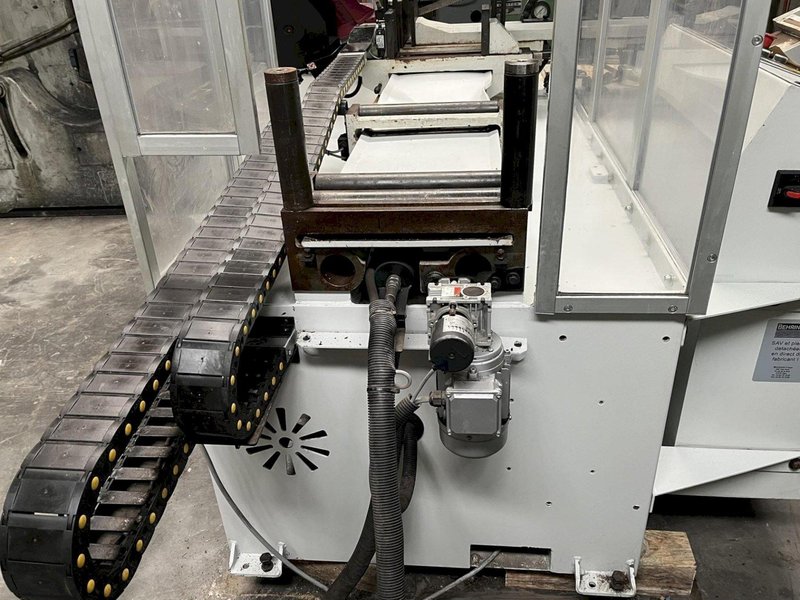 Behringer SLB240AG automatic CNC
