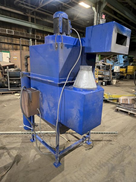 Consolidated Stripping 2500 cfm cartridge type dust collector with 5 hp blower and motor, 5 cartridge, 480 volt
