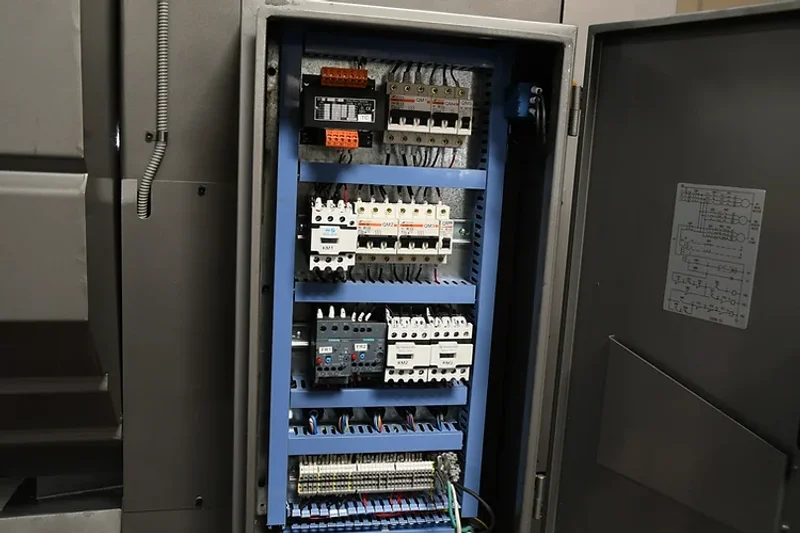 NEW 26" X 120"  GMC MODEL GML-26160 HEAVY DUTY PRECISION GAP BED LATHE