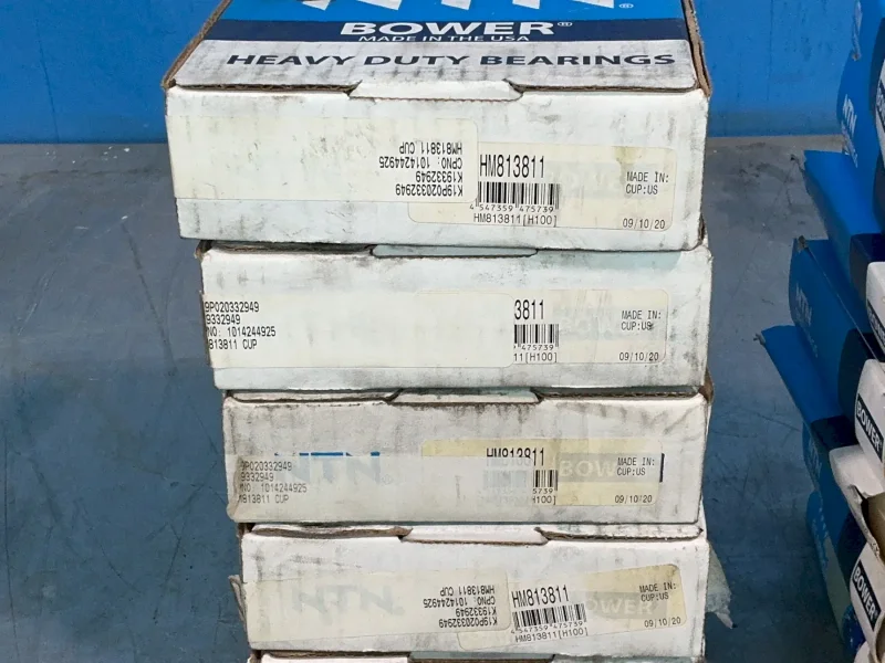 NTN ROLLER BEARING CUPS  -  HM813811